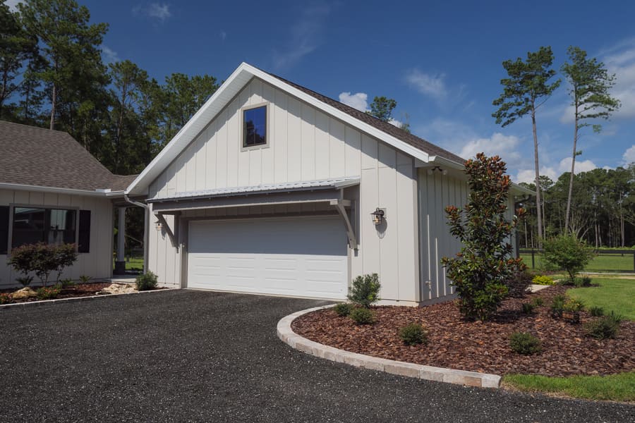 Custom Home Build with Detached Garage in Jonesville, Florida